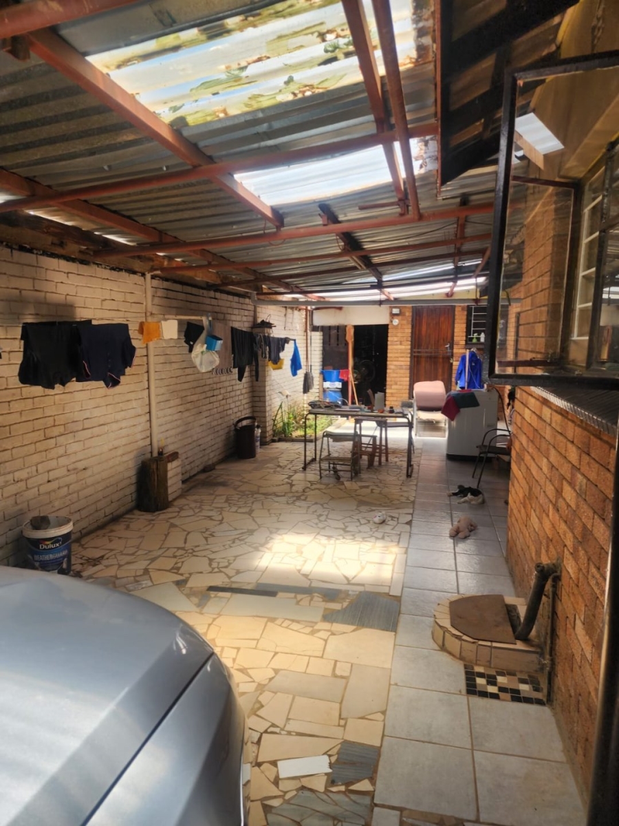 4 Bedroom Property for Sale in Alabama North West